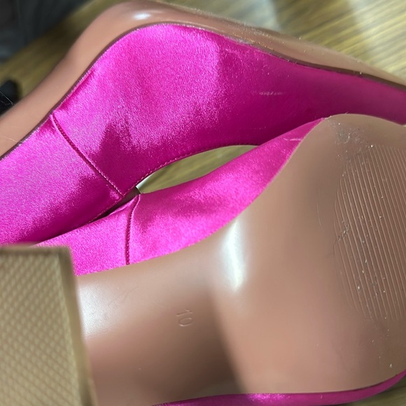 ‼️$10 - Zzheels Women's Triangle Heel Pumps Pointed Toe Size 10 Fuchsia Pink - Picture 8 of 10